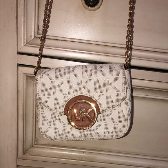 Michael Kors Handbags - Michael Kors purse